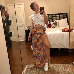 Floral print maxi skirt with leg slit